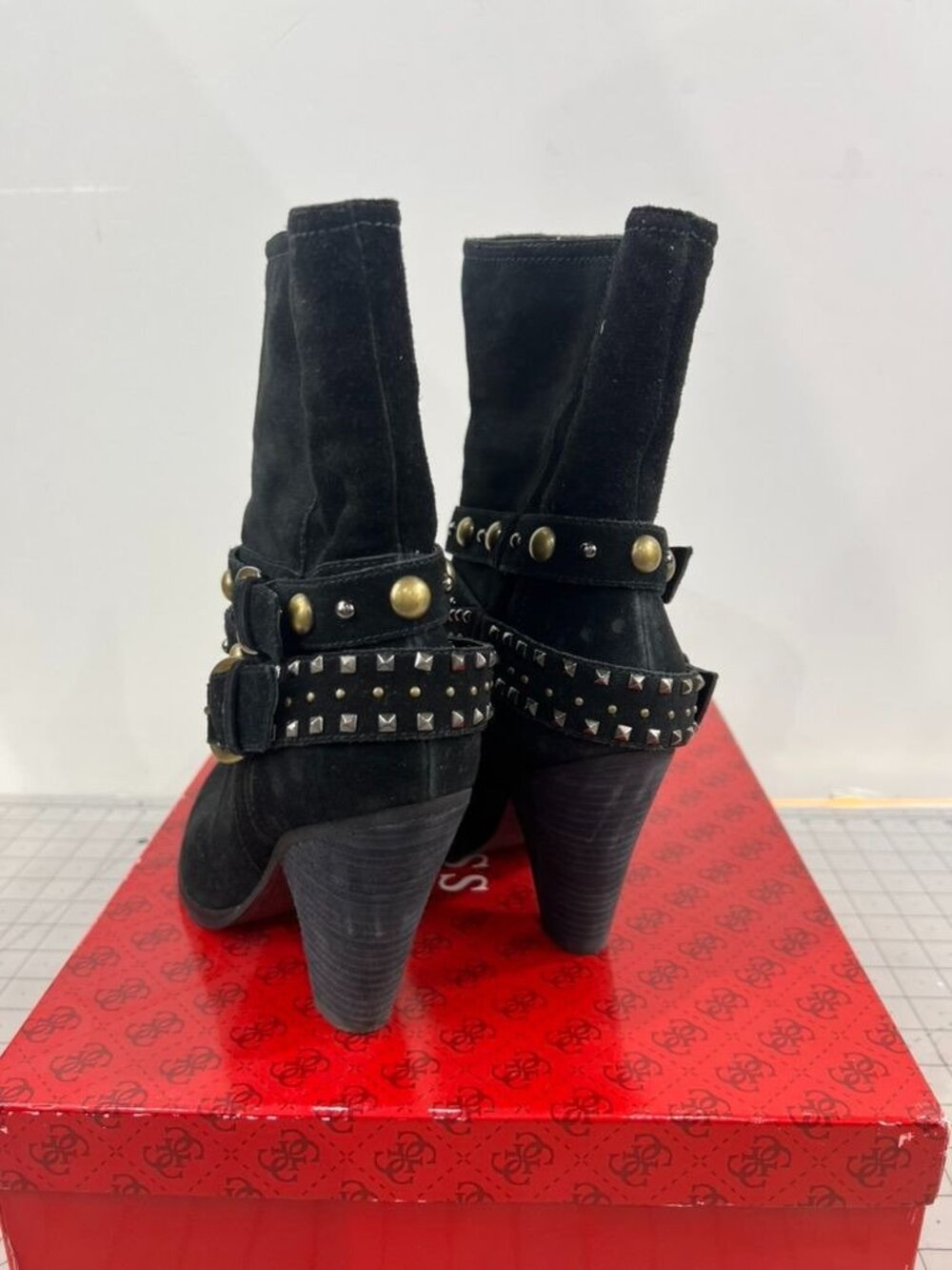 Women's Guess Black Suede Studded Mid-Calf Boots Buckle Accents Sz. 7.5M - Picture 4 of 7